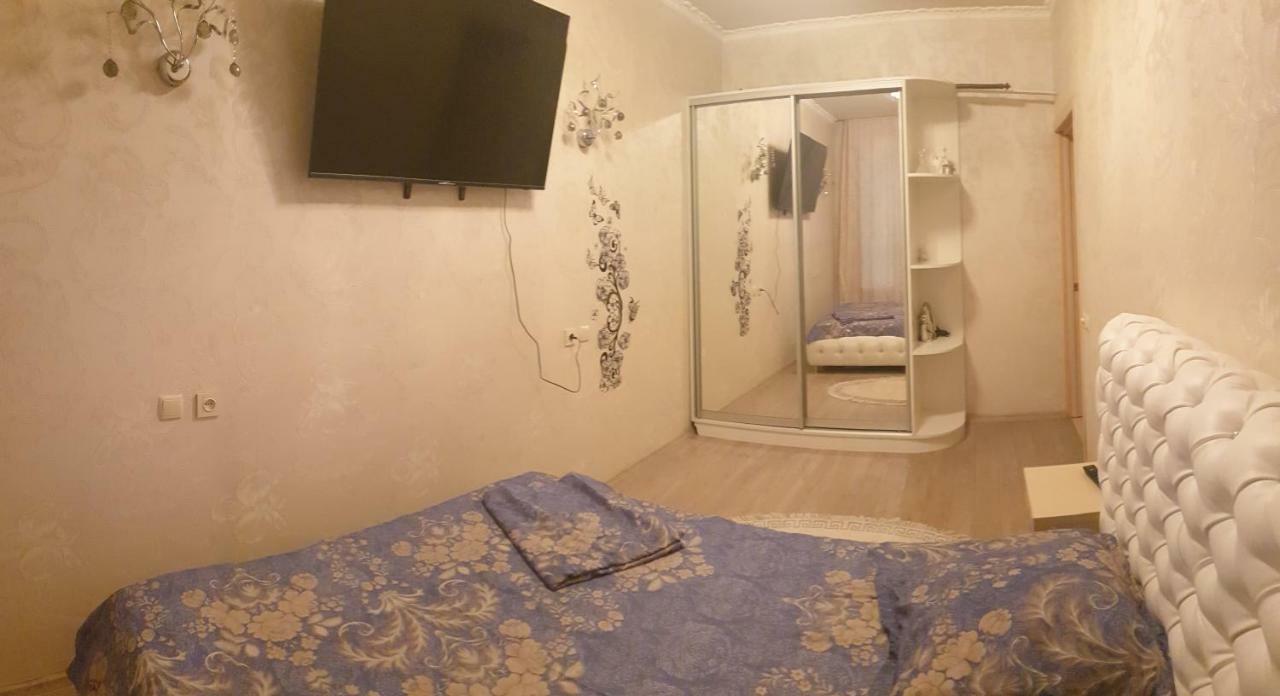 Apartment Centrum Deribasovskaya 2 Min Odessa Extérieur photo